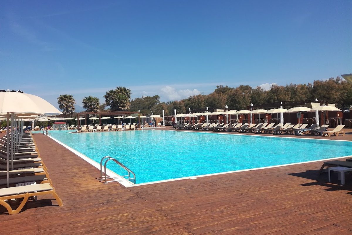 Baia dei Delfini campsite in Battipaglia — photo 3
