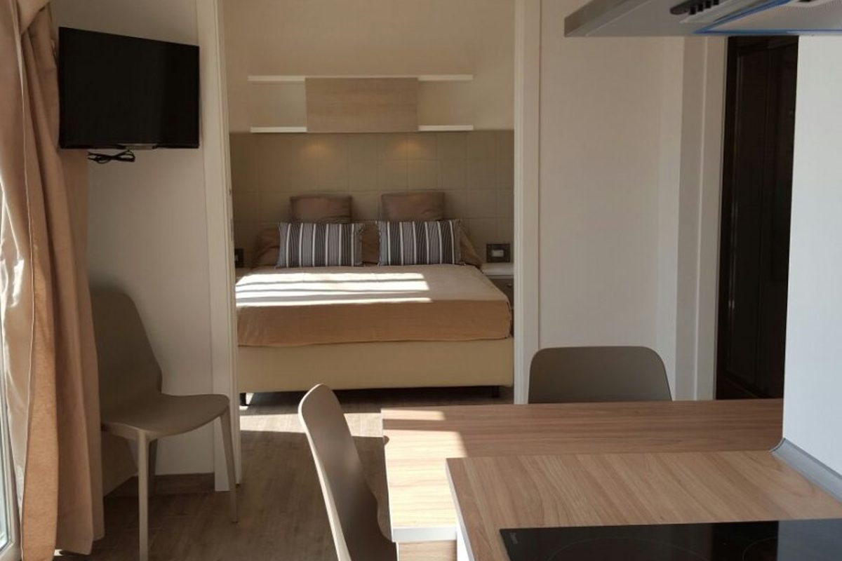 Baia Holiday Gardasee campsite in Moniga del Garda — photo 2