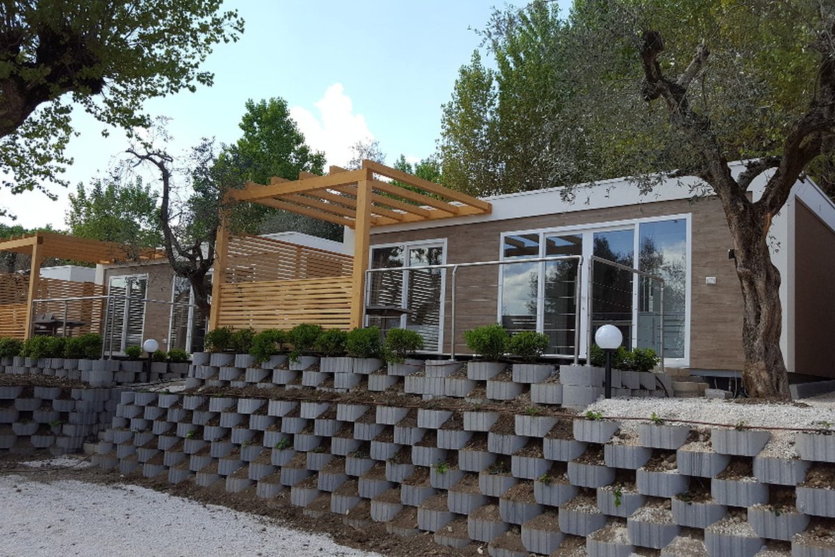 Baia Holiday Gardasee campsite in Moniga del Garda — photo 4