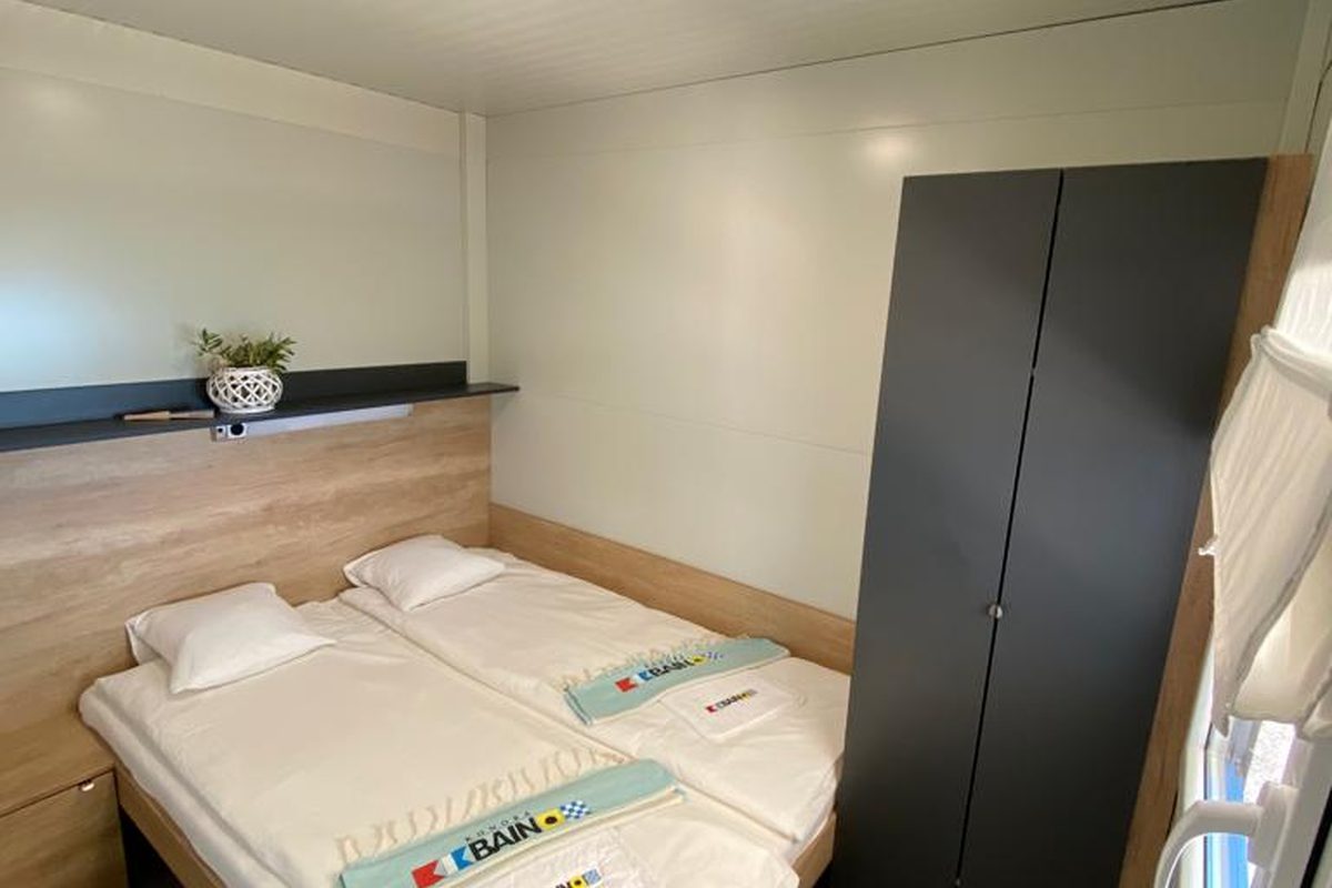 Photo of Beach resort Bain