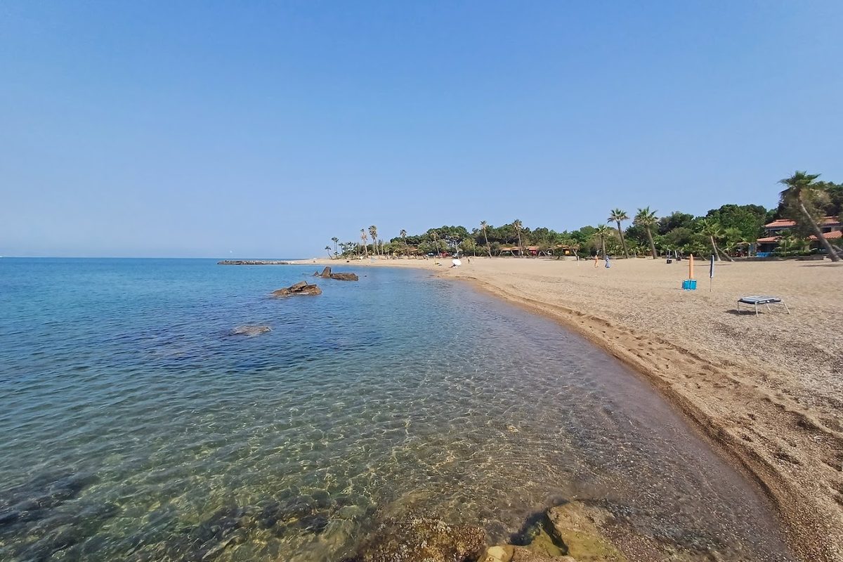 Camping Aginara Beach campsite in Glýfa — photo 4