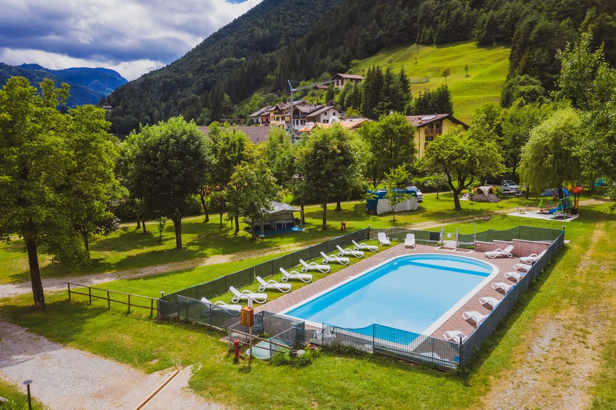 Camping Albergo Casavecchia campsite in Tiarno di Sopra — photo 2