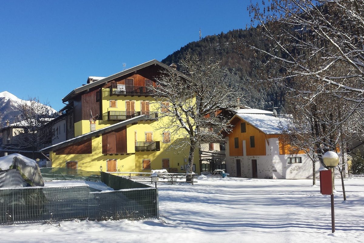 Camping Albergo Casavecchia campsite in Tiarno di Sopra — photo 4