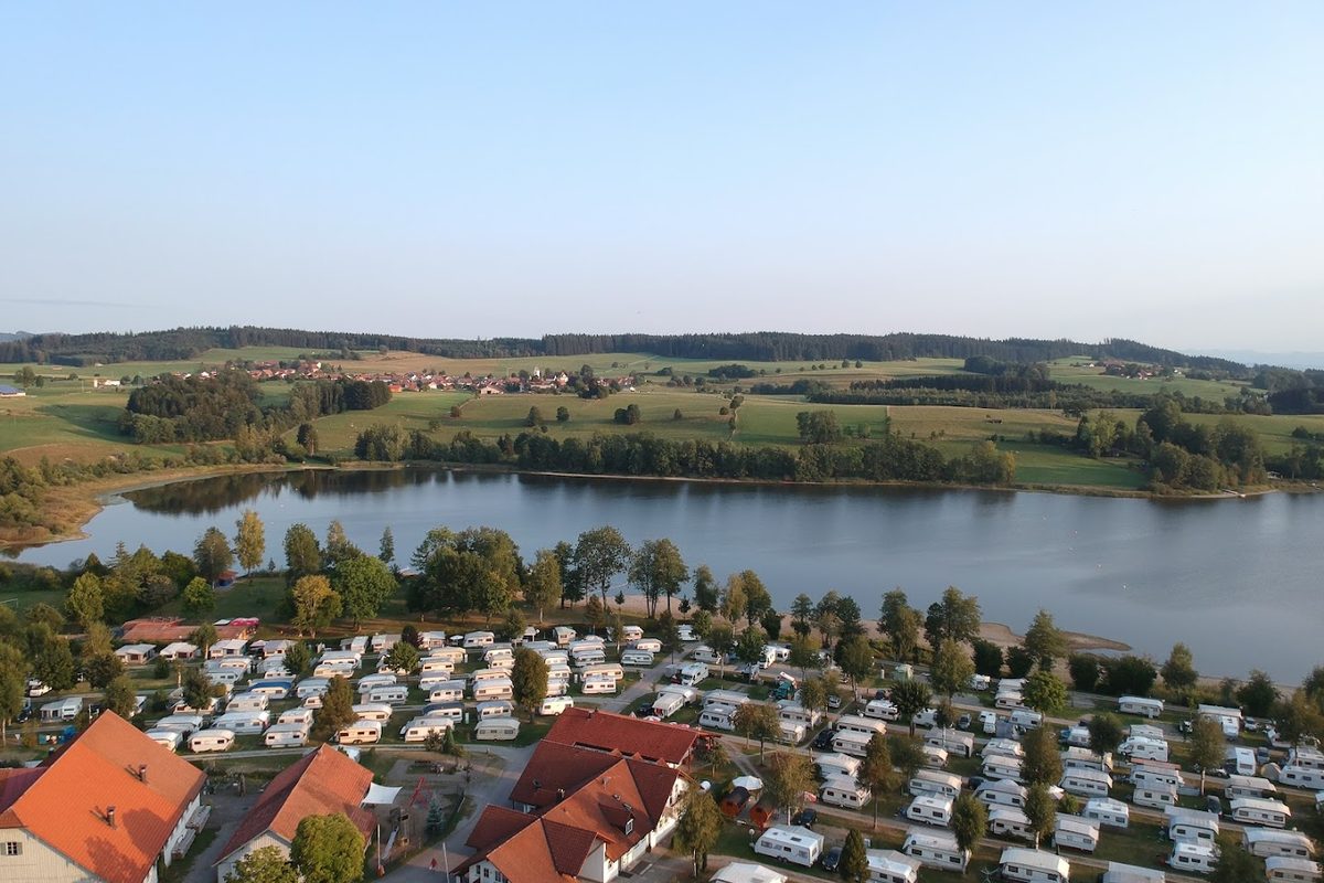 Camping Am Badsee campsite in Isny im Allgäu — photo 2