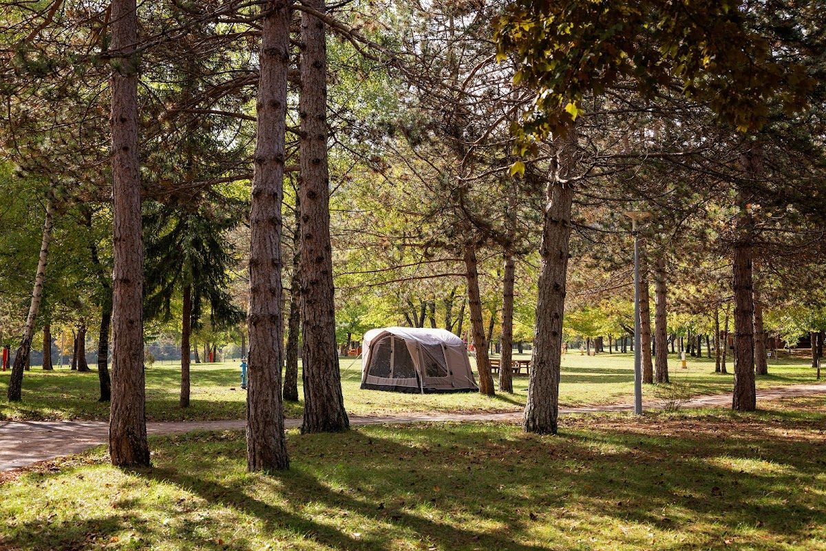 Camping Borje campsite in Vrelo Koreničko — photo 2