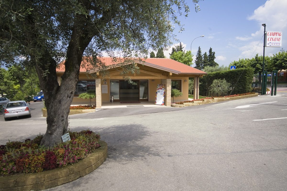 Camping Cisano & San Vito campsite in Bardolino — photo 2