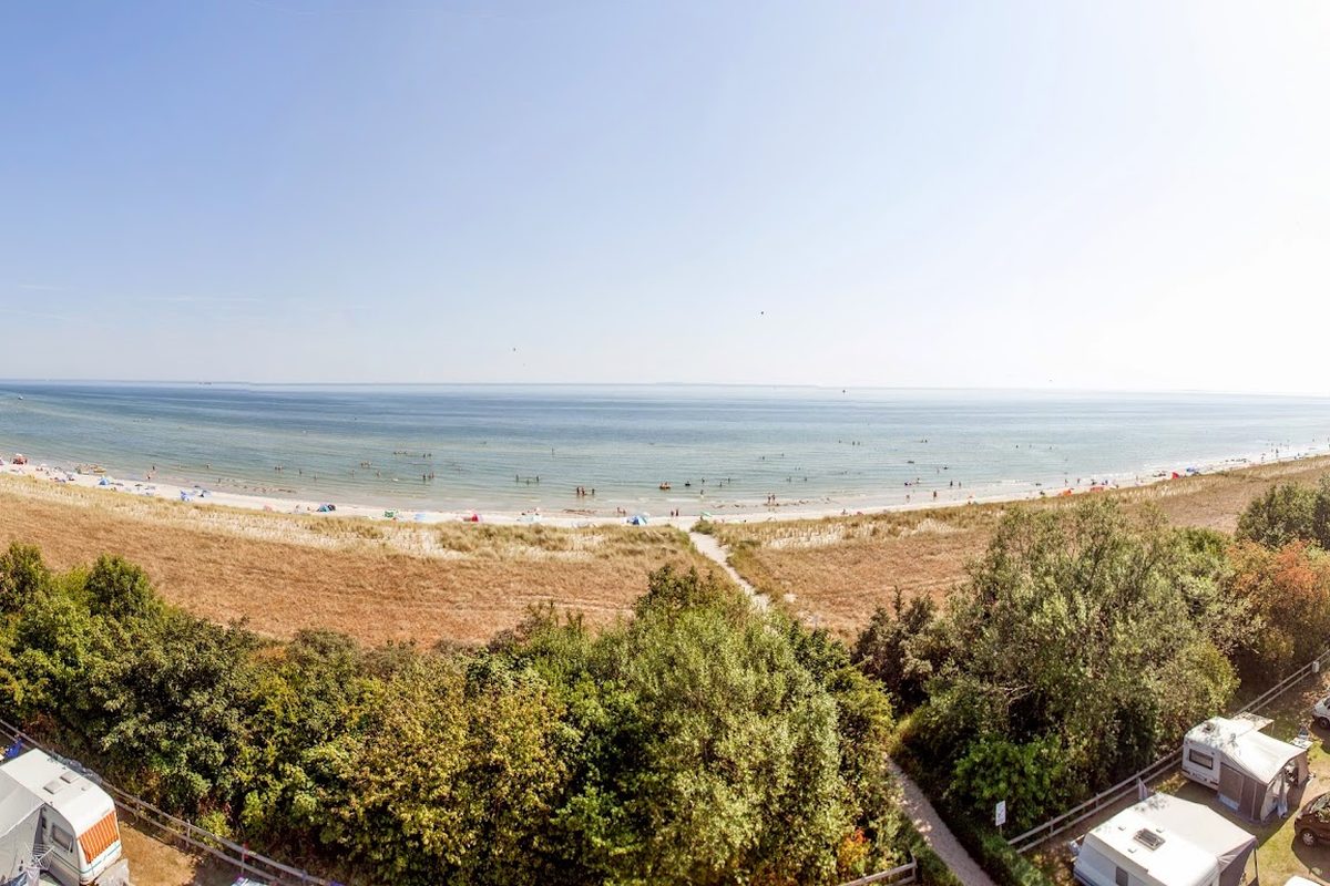 Camping Dat Stranddörp campsite in Lobbe — photo 4