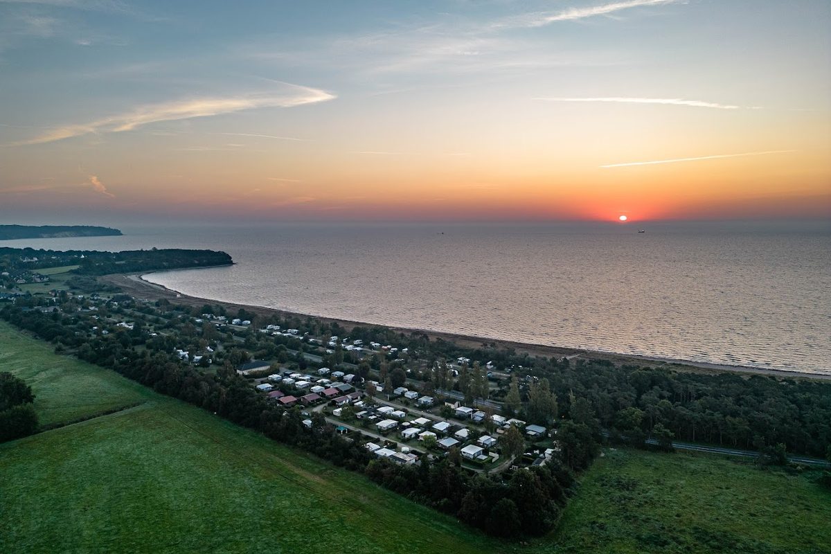 Camping Dat Stranddörp campsite in Lobbe — photo 5