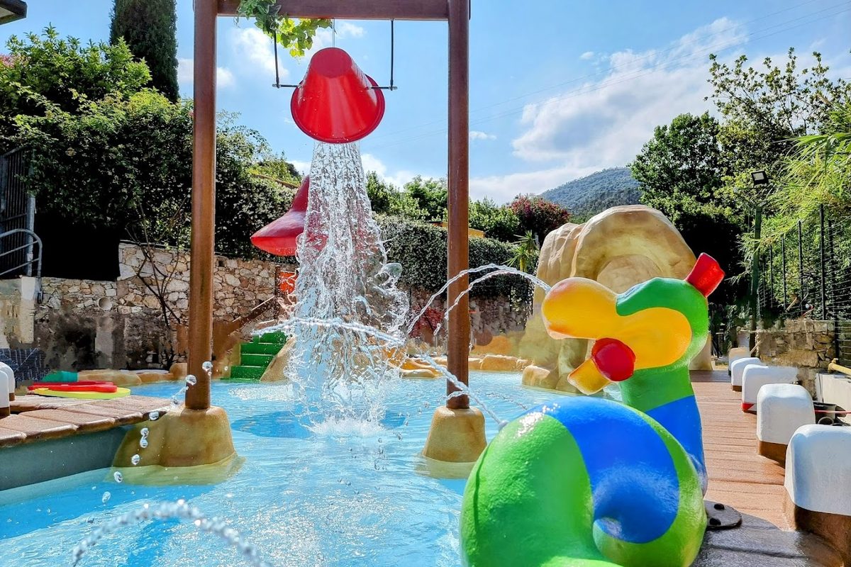 Camping Dei Fiori campsite in Pietra Ligure — photo 2