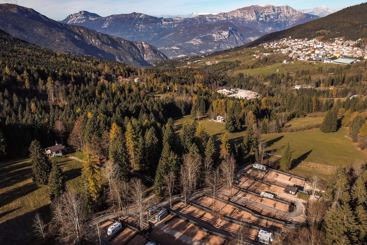 Camping Essenza Alpina campsite in Folgaria — photo 3