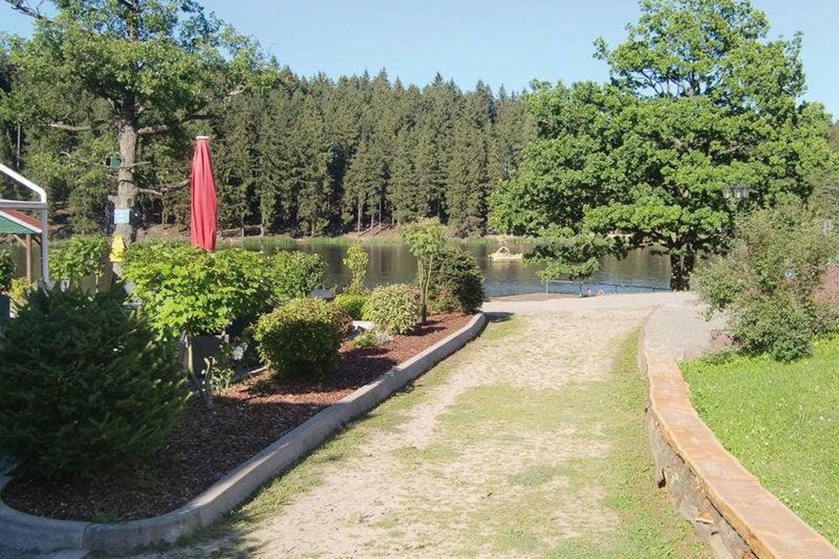 Camping Ferienpark Birnbaumteich campsite in Harzgerode — photo 2