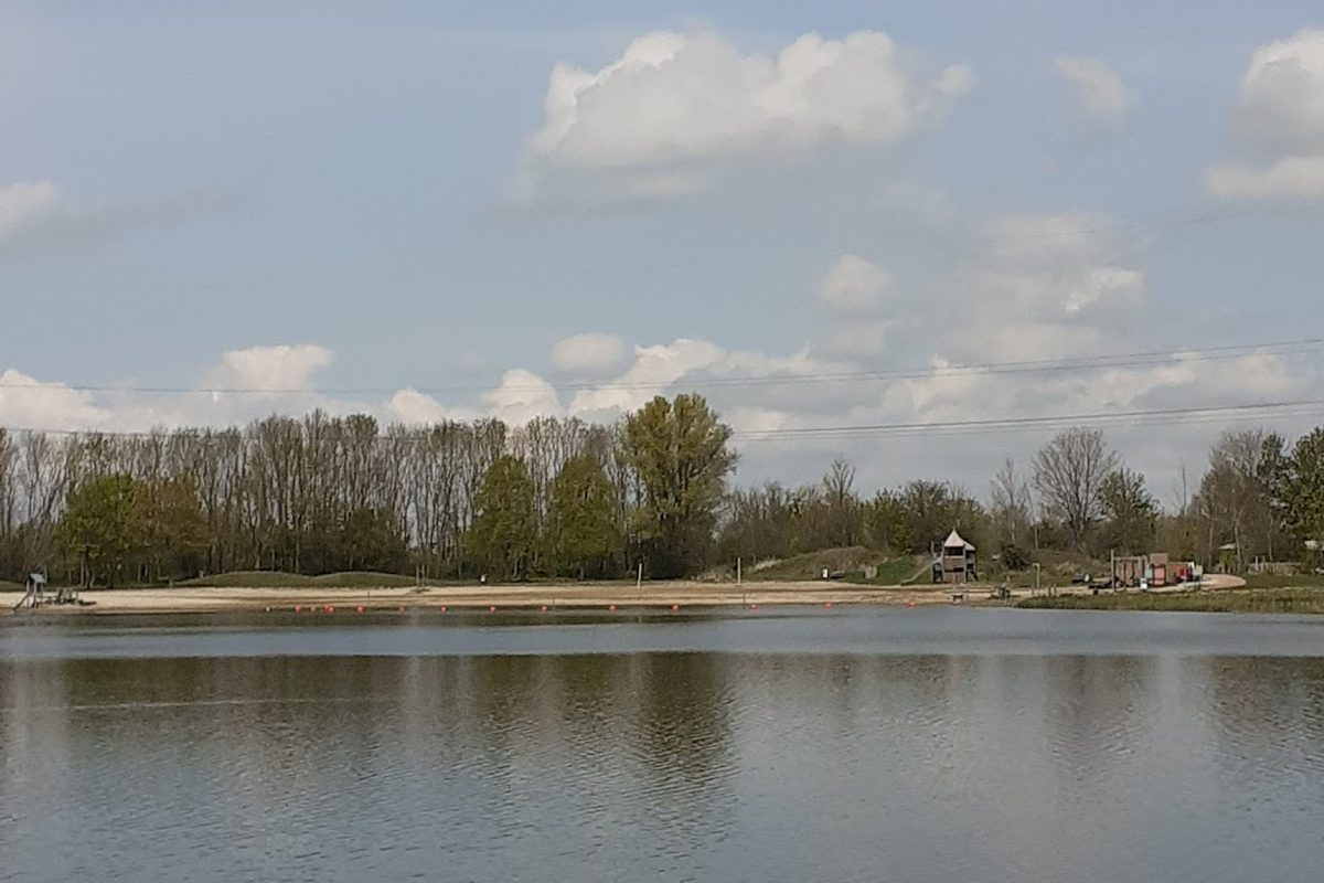 Camping Freizeitpark Am Emsdeich campsite in Westoverledingen — photo 3