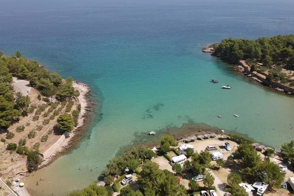 Camping Grebisce campsite in Jelsa — photo 5