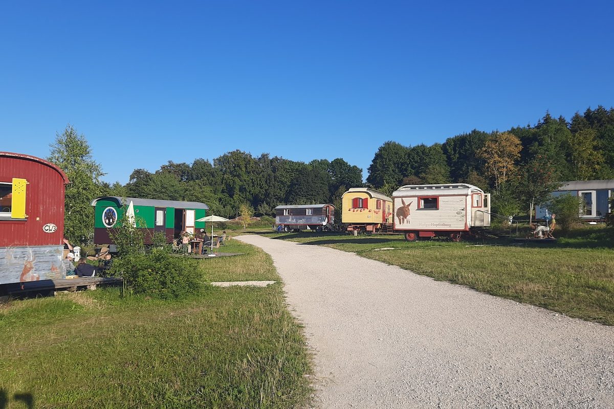 Camping Hofgut Hopfenburg campsite in Münsingen — photo 3