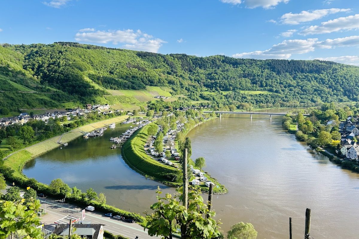 Camping Holländischer Hof campsite in Senheim — photo 3