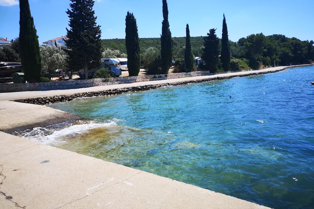 Camping Jazina campsite in Tisno — photo 2