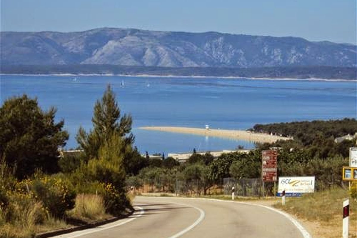 Camping Kito Bol campsite in Bol — photo 4