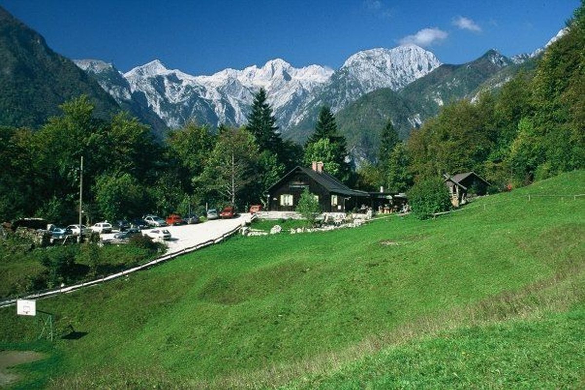 Camping Kraljev Hrib campsite in Stahovica — photo 3