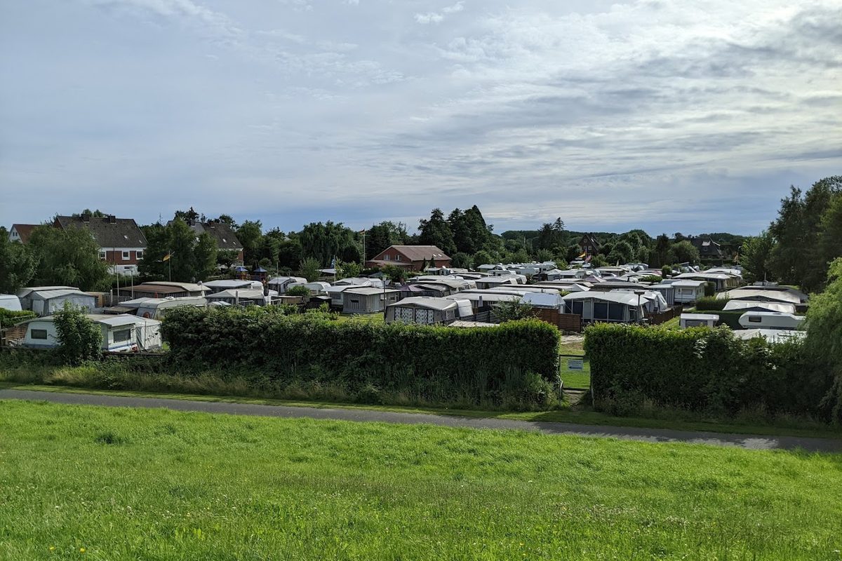 Camping Krautsand Am Elbstrand campsite in Drochtersen — photo 4
