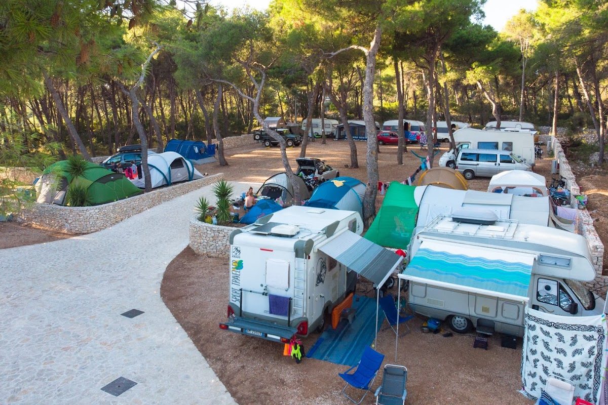 Camping Labadusa campsite in Okrug Gornji — photo 2