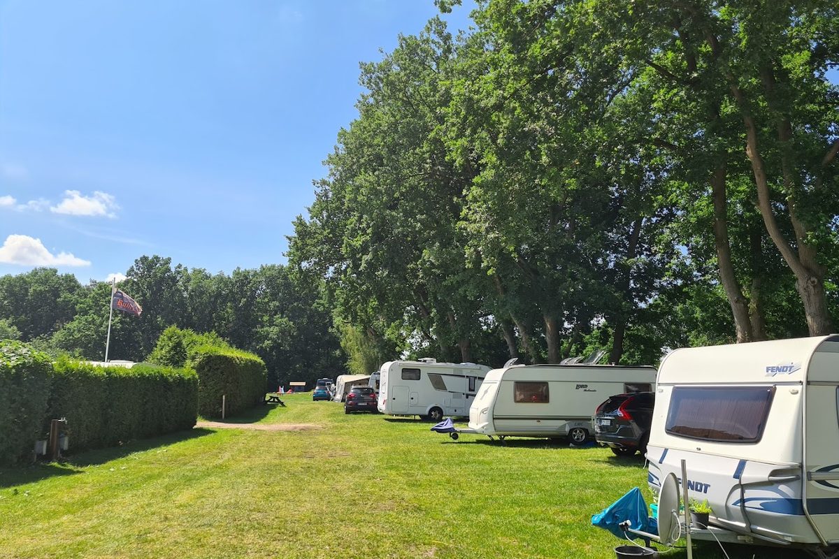 Camping Lanzer See campsite in Basedow — photo 3