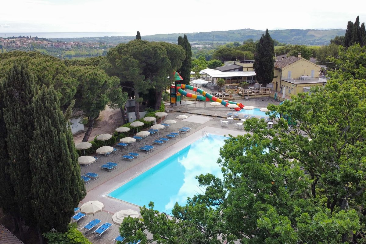 Camping Mar Y Sierra campsite in San Costanzo — photo 2