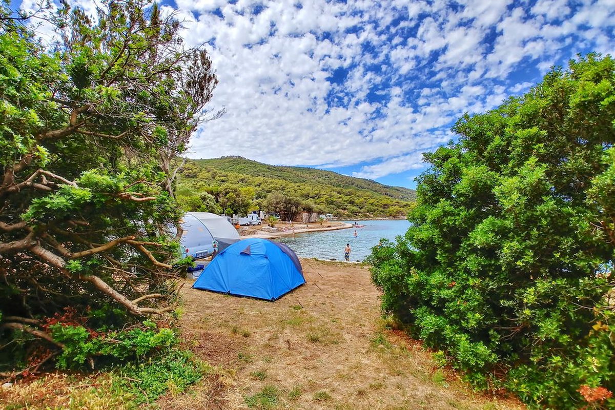 Camping Mlaska campsite in Sućuraj — photo 4