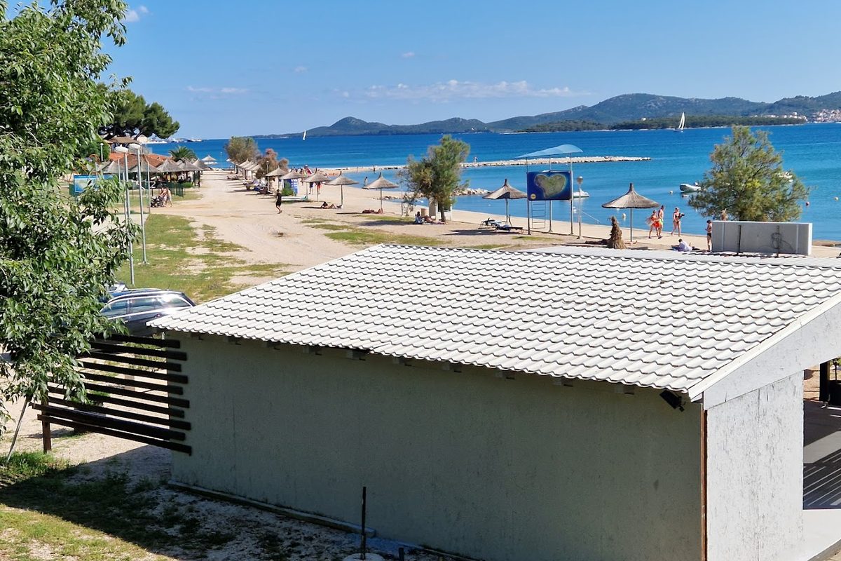 Camping Moce campsite in Sveti Filip i Jakov — photo 4
