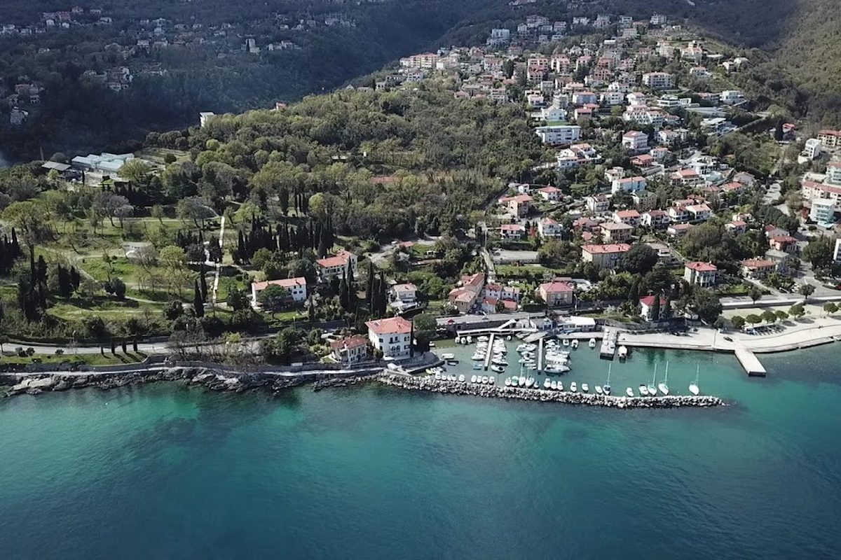 Camping Opatija campsite in Ičići — photo 4