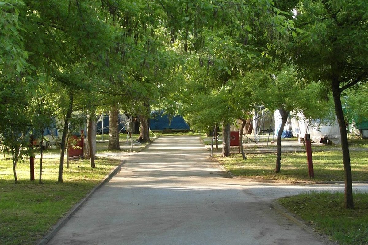 Camping Orpheus campsite in Palaiós Panteleímonas — photo 4