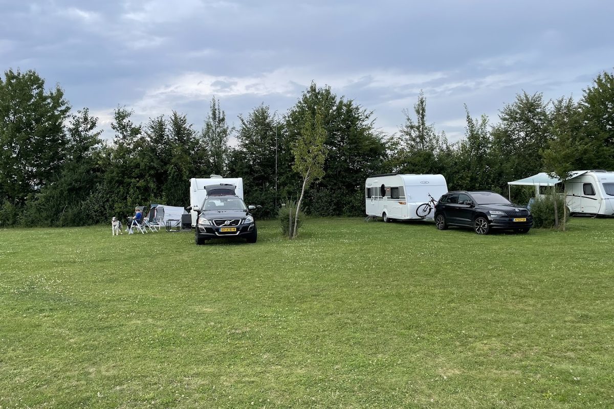 Camping Paradies Franken campsite in Simmershofen — photo 4