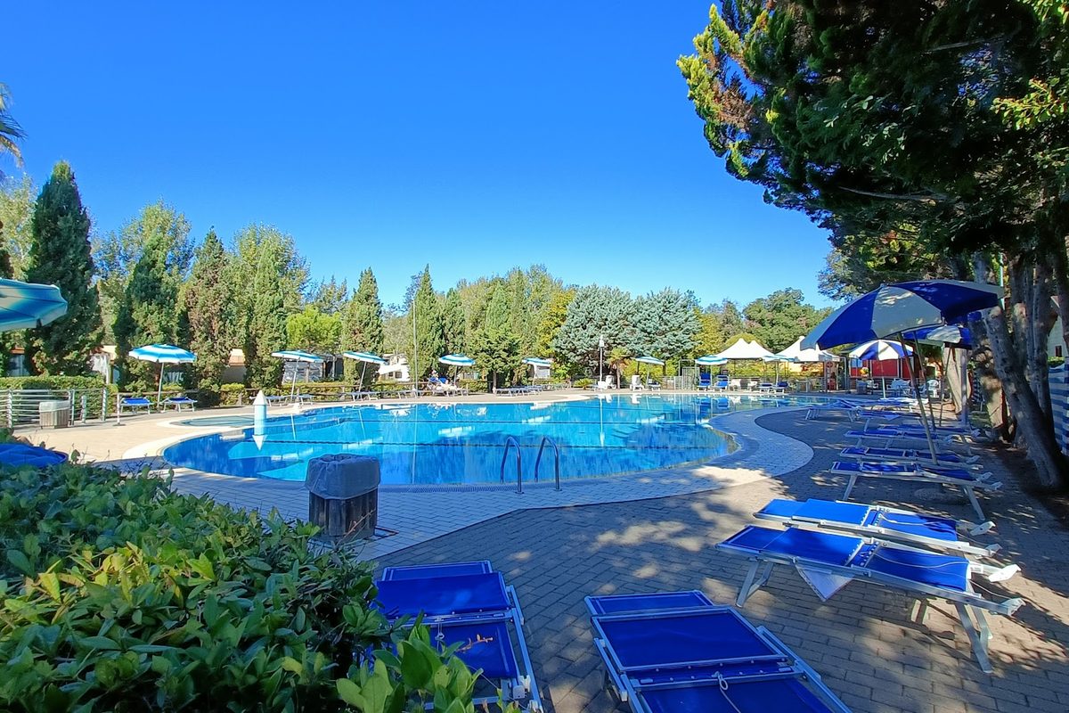 Camping Paradiso campsite in Viareggio — photo 3