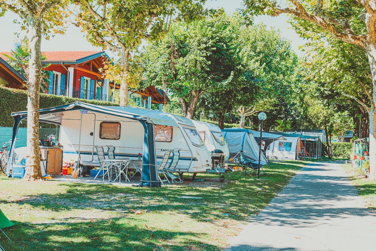 Camping Rose campsite in Dormelletto — photo 4