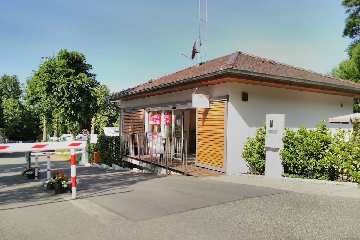 Camping Schloss Kirchberg campsite in Immenstaad am Bodensee — photo 3