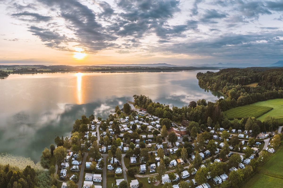 Camping Schwanenplatz campsite in Waging am See — photo 2
