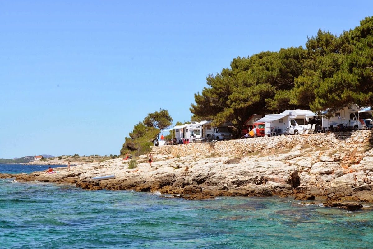 Camping Slanica campsite in Murter — photo 2