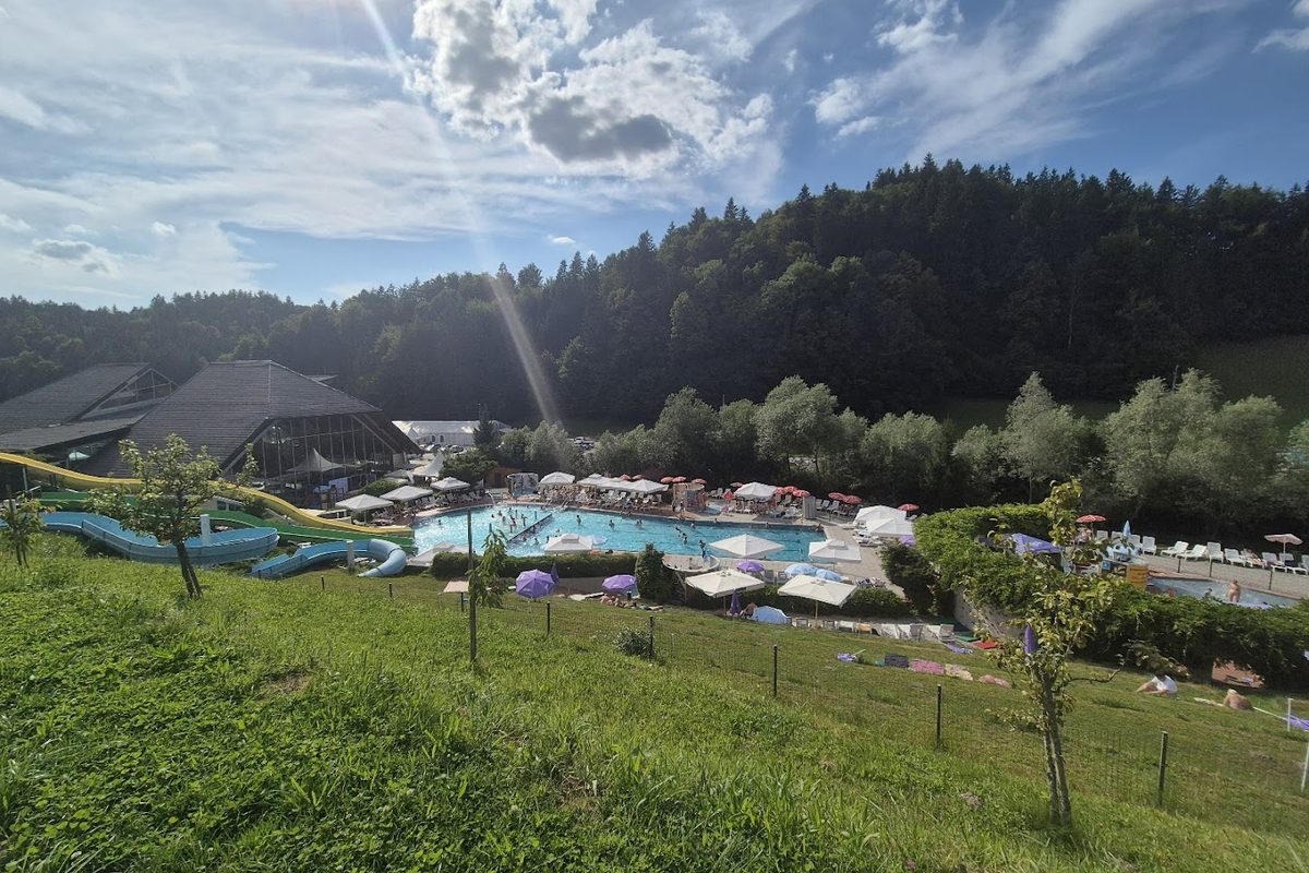 Camping Terme Snovik campsite in Laze v Tuhinju — photo 3