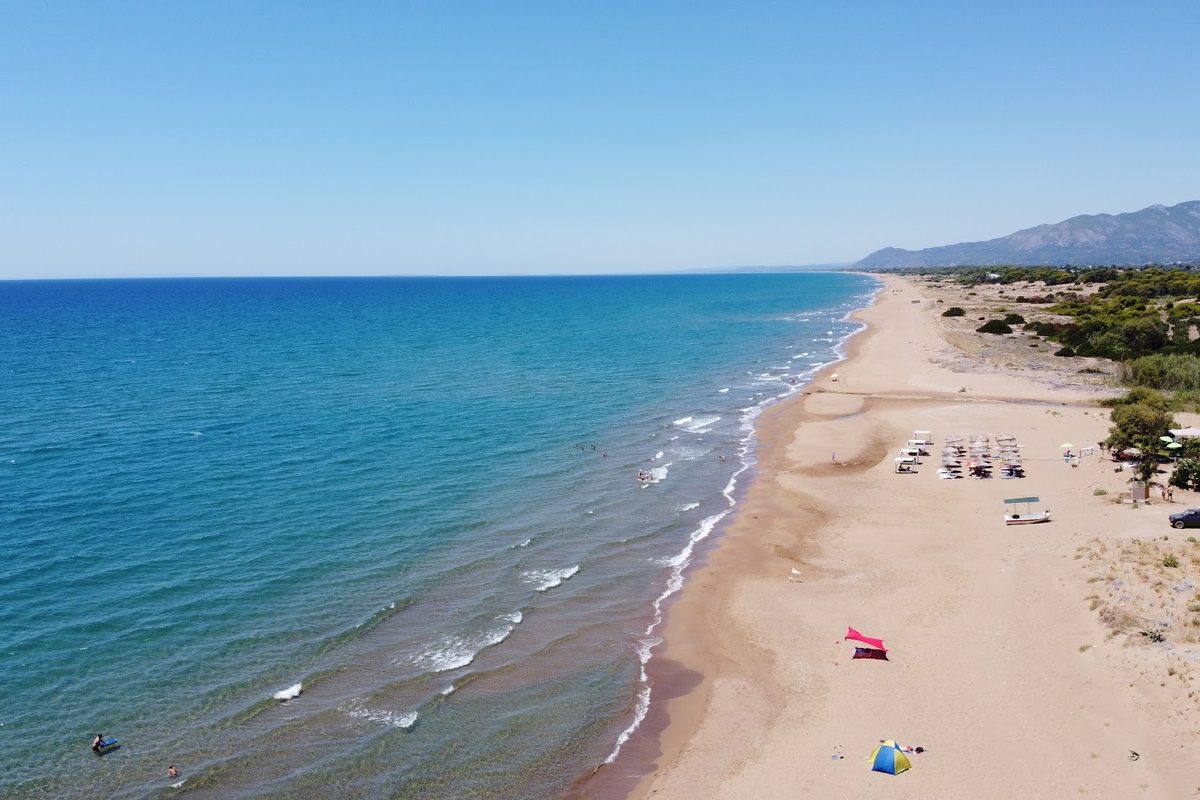 Camping Tholo Beach campsite in Zacháro — photo 4