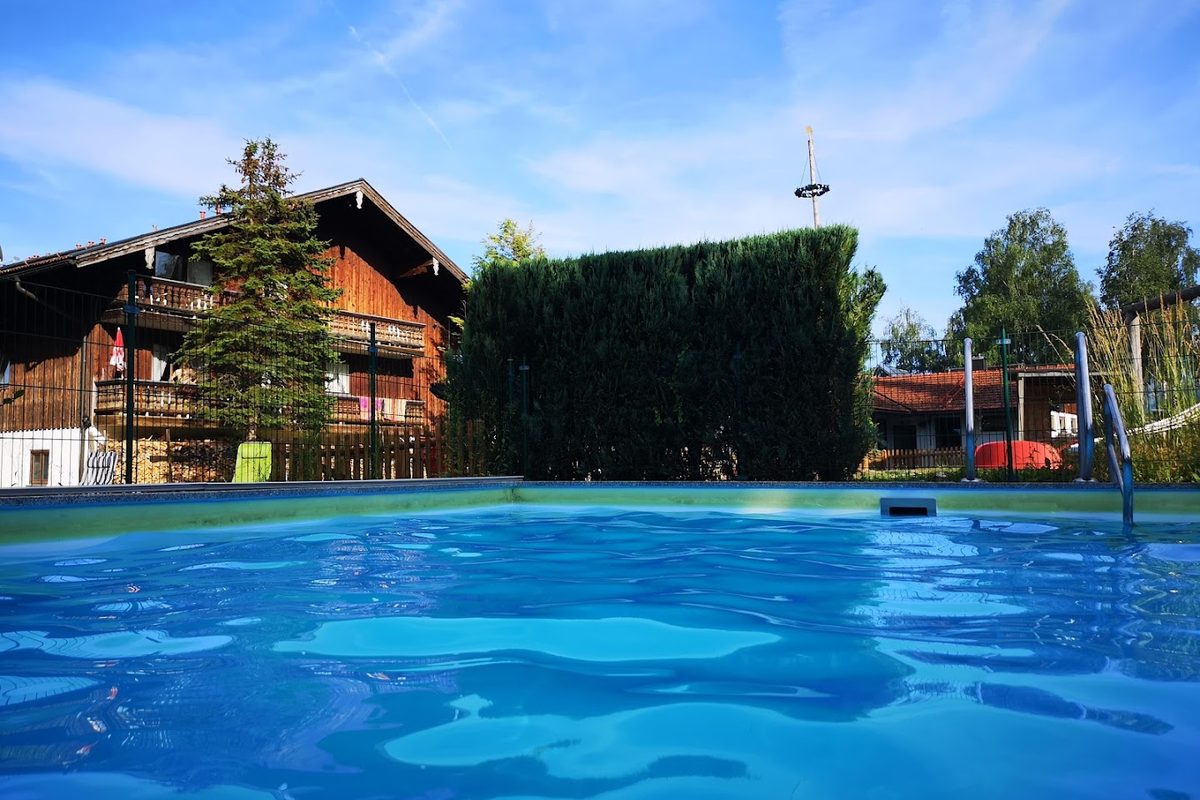 Camping Und Ferienhaus Hofbauer campsite in Prien am Chiemsee — photo 2