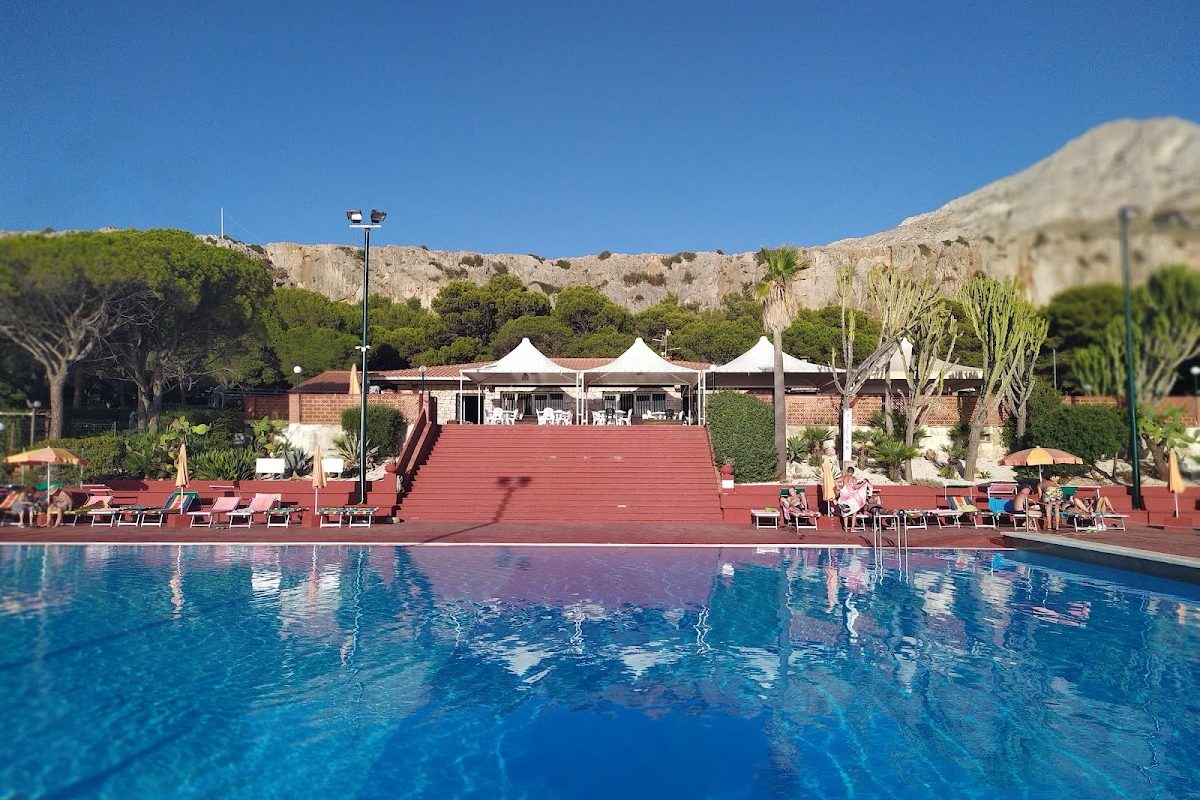 Camping Village El-Bahira campsite in San Vito Lo Capo — photo 3