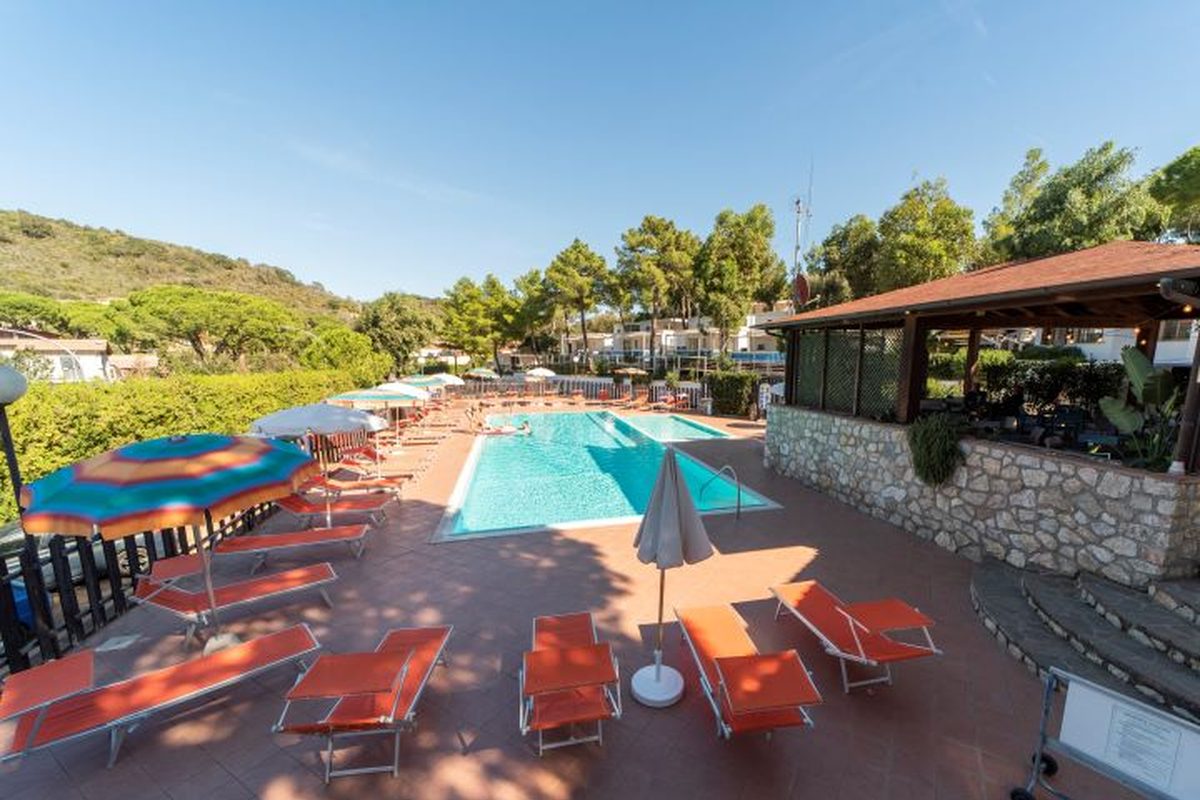 Camping Village Europa campsite in Capoliveri — photo 2