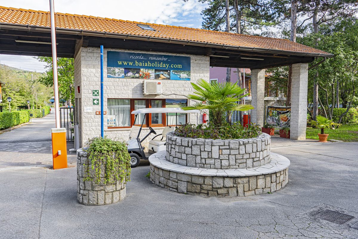 Camping Village Mare Pineta campsite in Duino — photo 5