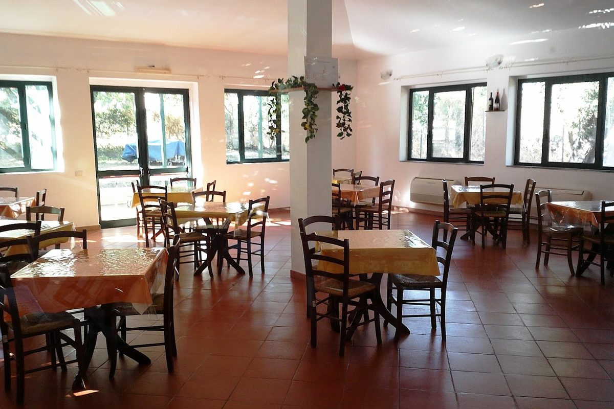 Camping Village Nuraghe Ruiu campsite in Norbello — photo 2