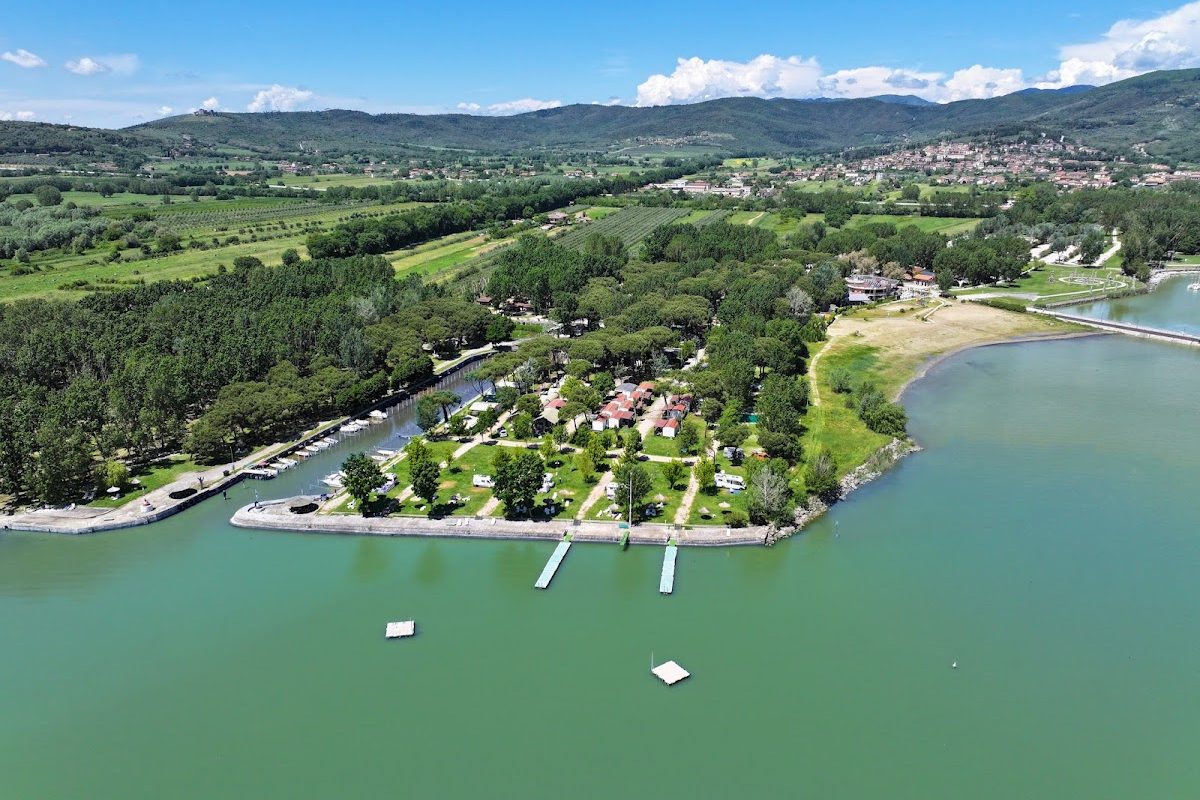 Camping Village Punta Navaccia campsite in Tuoro sul Trasimeno — photo 4