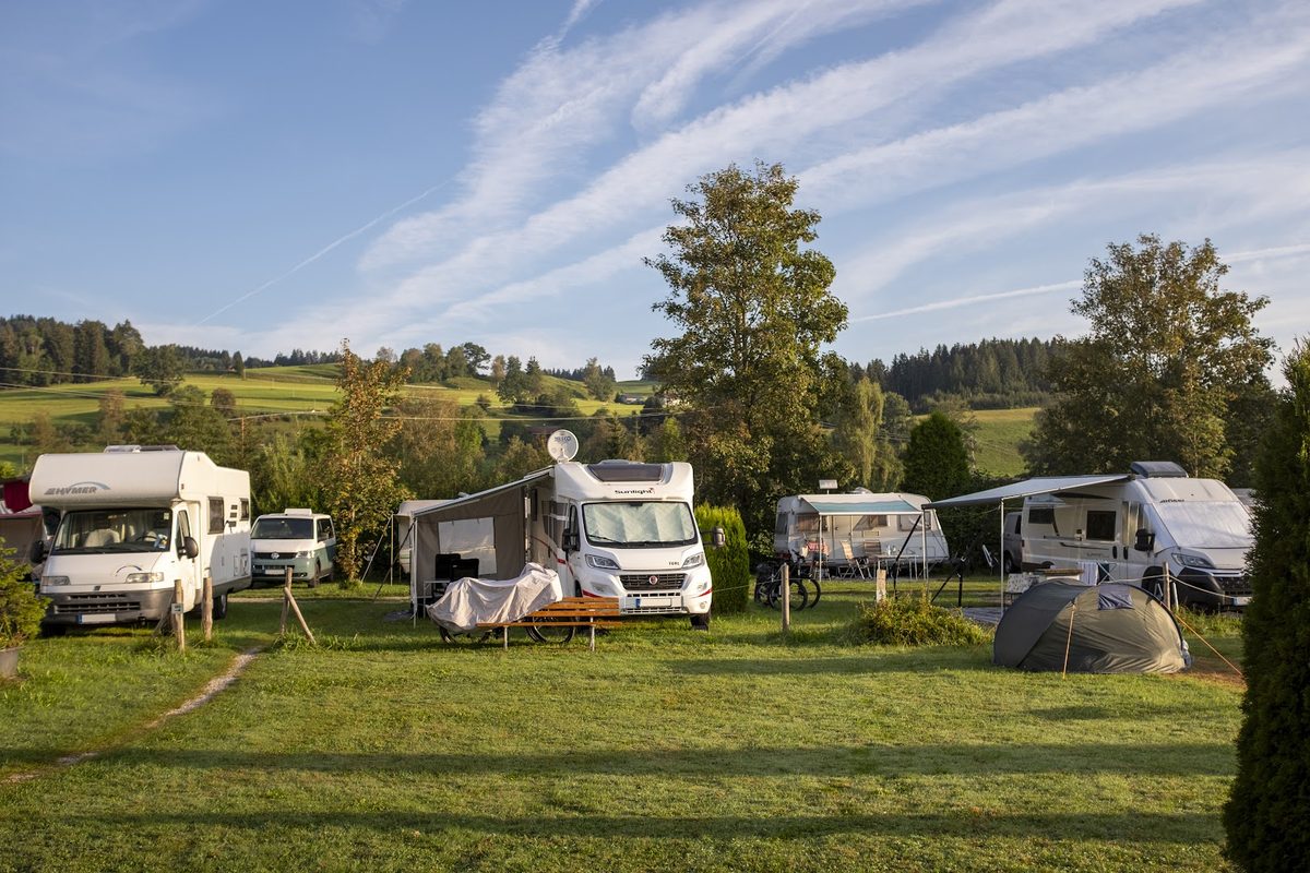 Camping Zeh Am See campsite in Niedersonthofen — photo 3