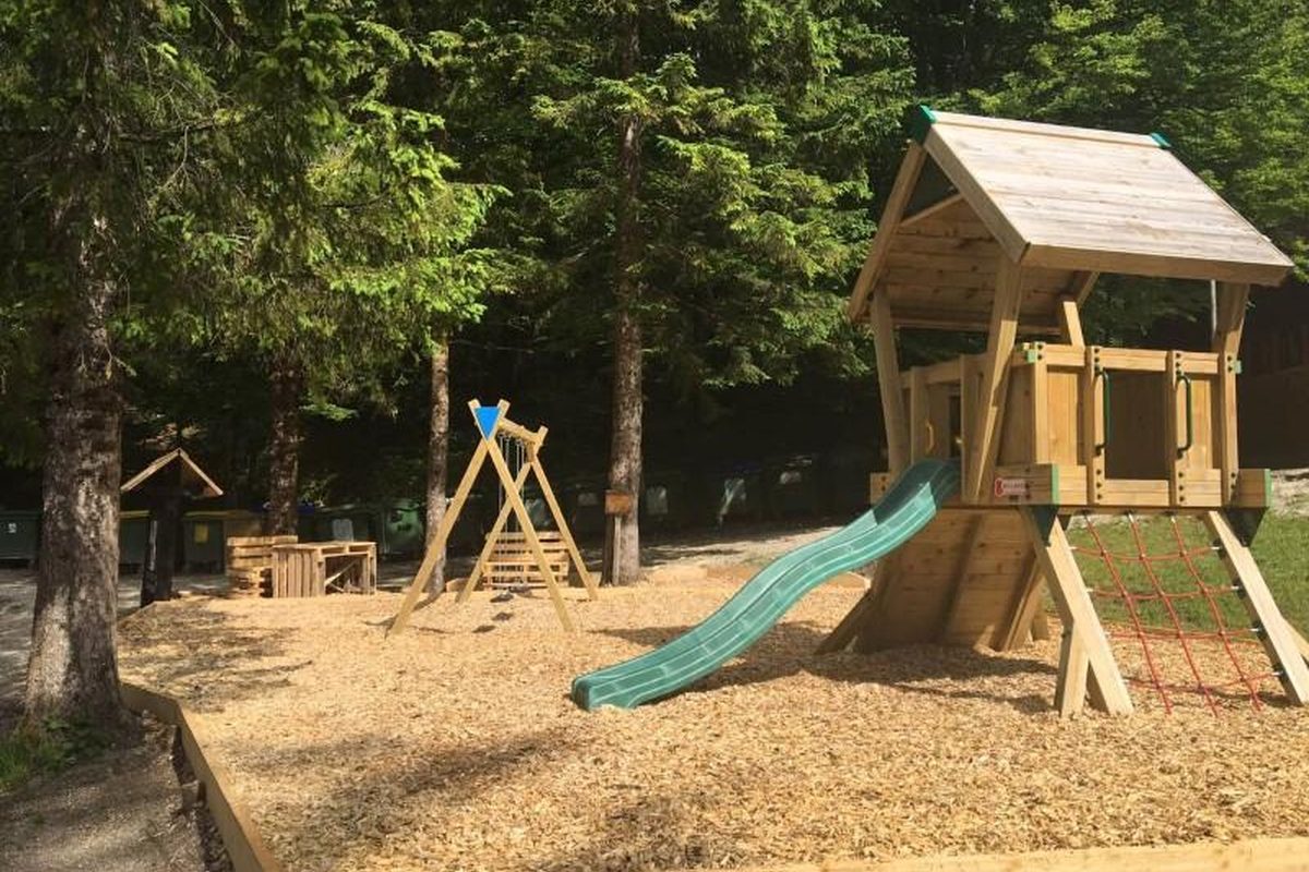 Camping Zlatorog Bohinj campsite in Ukanc — photo 2