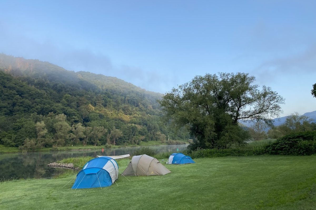 Camping Zum Feuerberg campsite in Ediger-Eller — photo 4