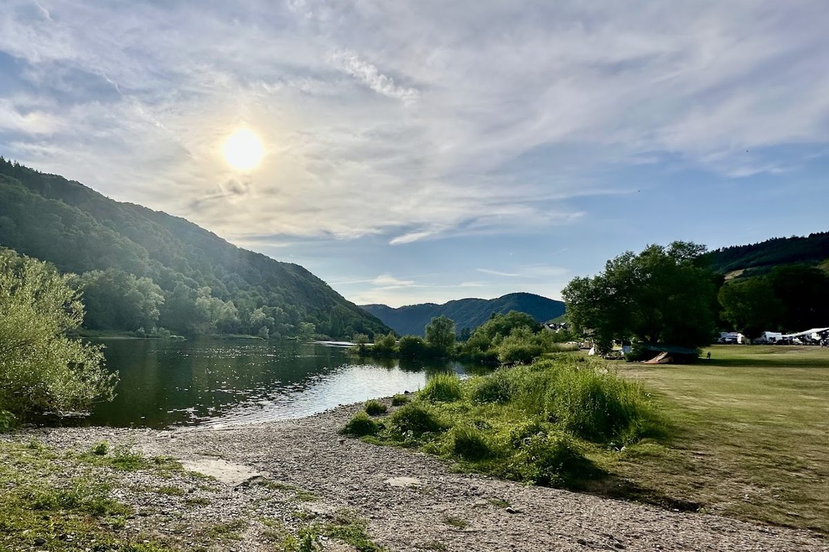 Camping Zum Feuerberg campsite in Ediger-Eller — photo 5