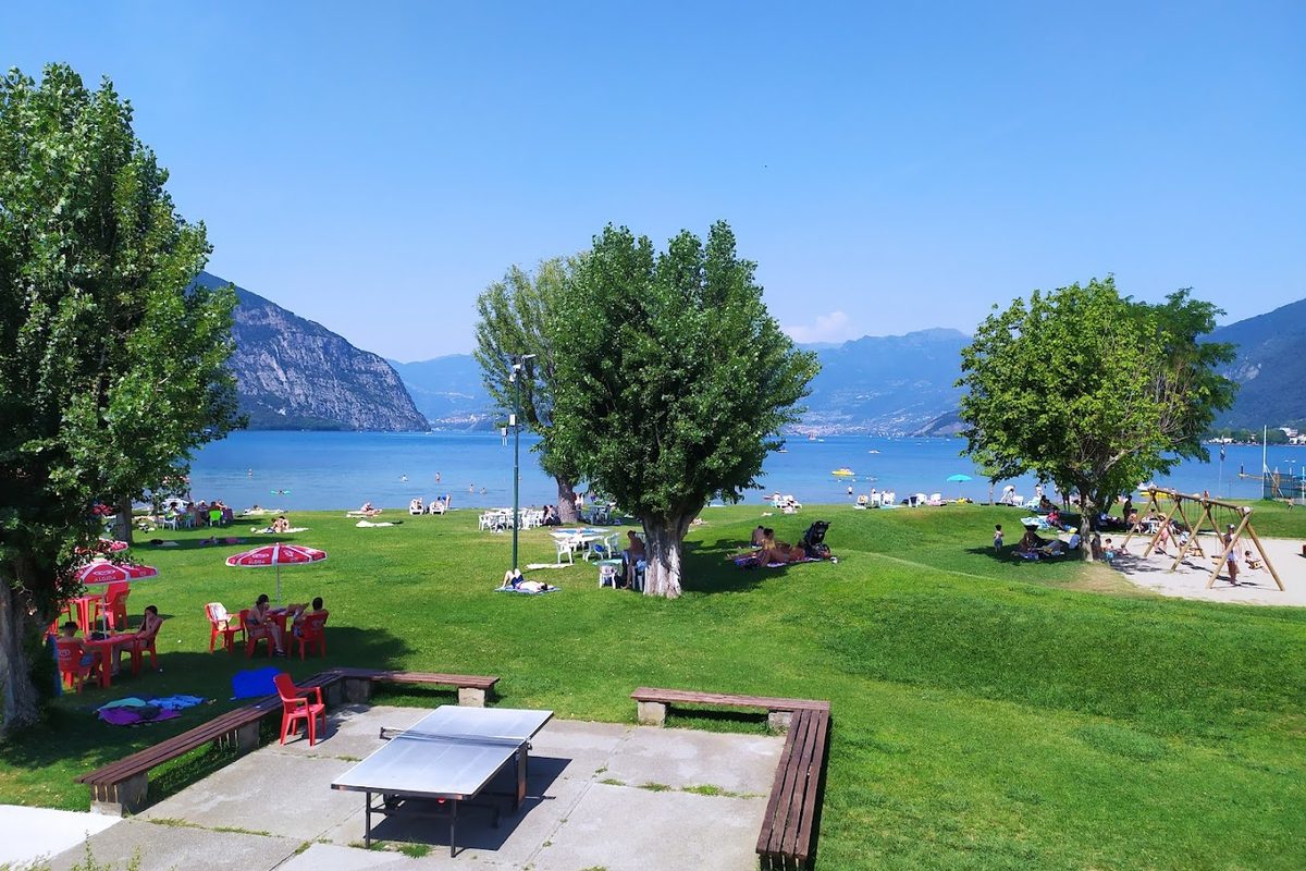 Caravan Camping Sassabanek campsite in Iseo — photo 3