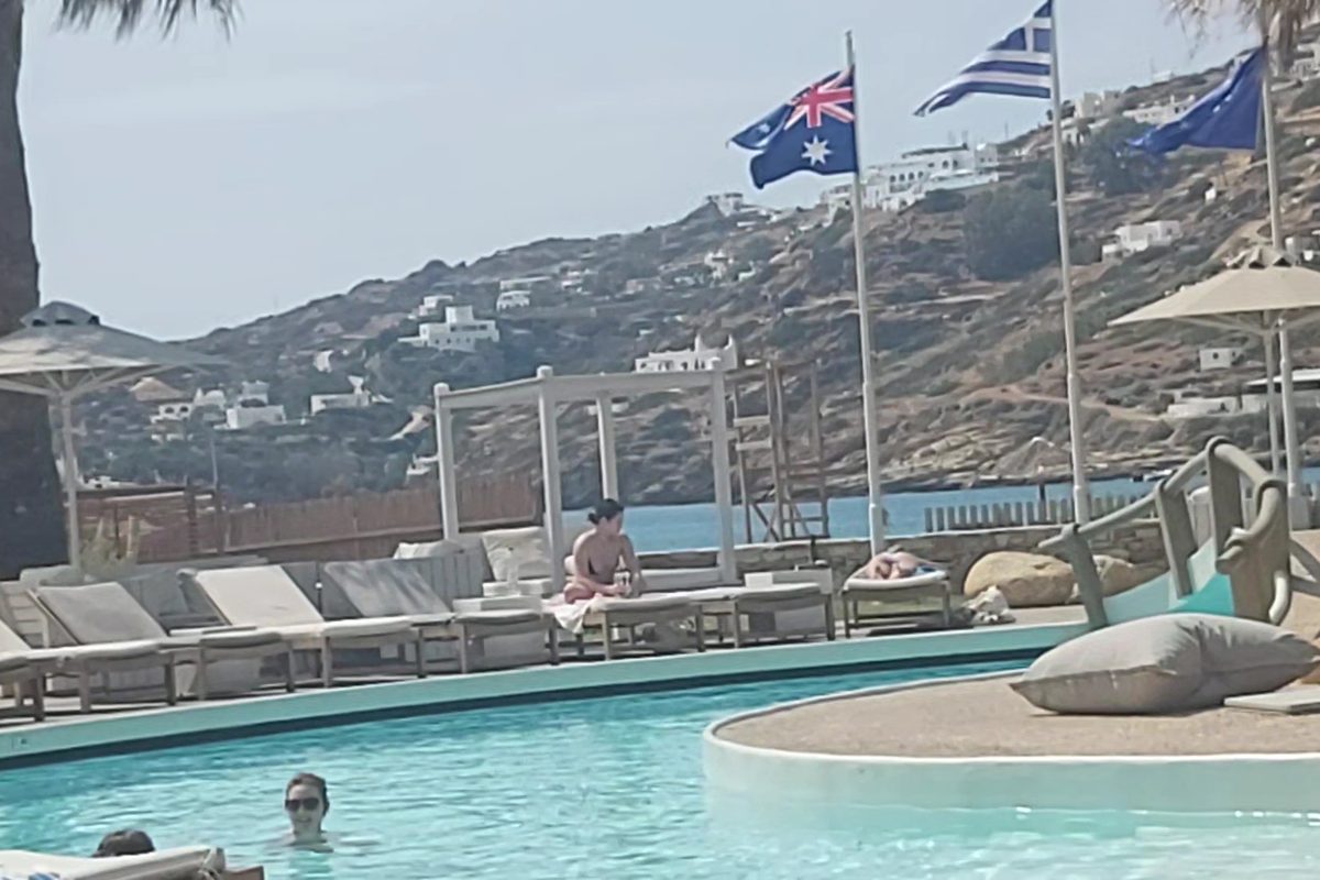 FarOut Beach Club campsite in Mylopotas — photo 4